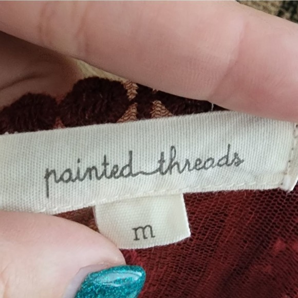 PAINTED Threads cranberry lace tank top‎ size medium - Picture 5 of 5